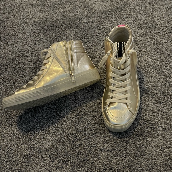 New Altar’d State High Top Sneakers All-Star (never worn) - Picture 3 of 4